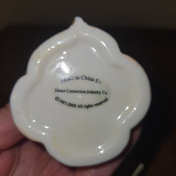 Porcelain Victorian Lady Figurine Trinket Box With Hand-Painted Floral Details - Picture 6 of 6